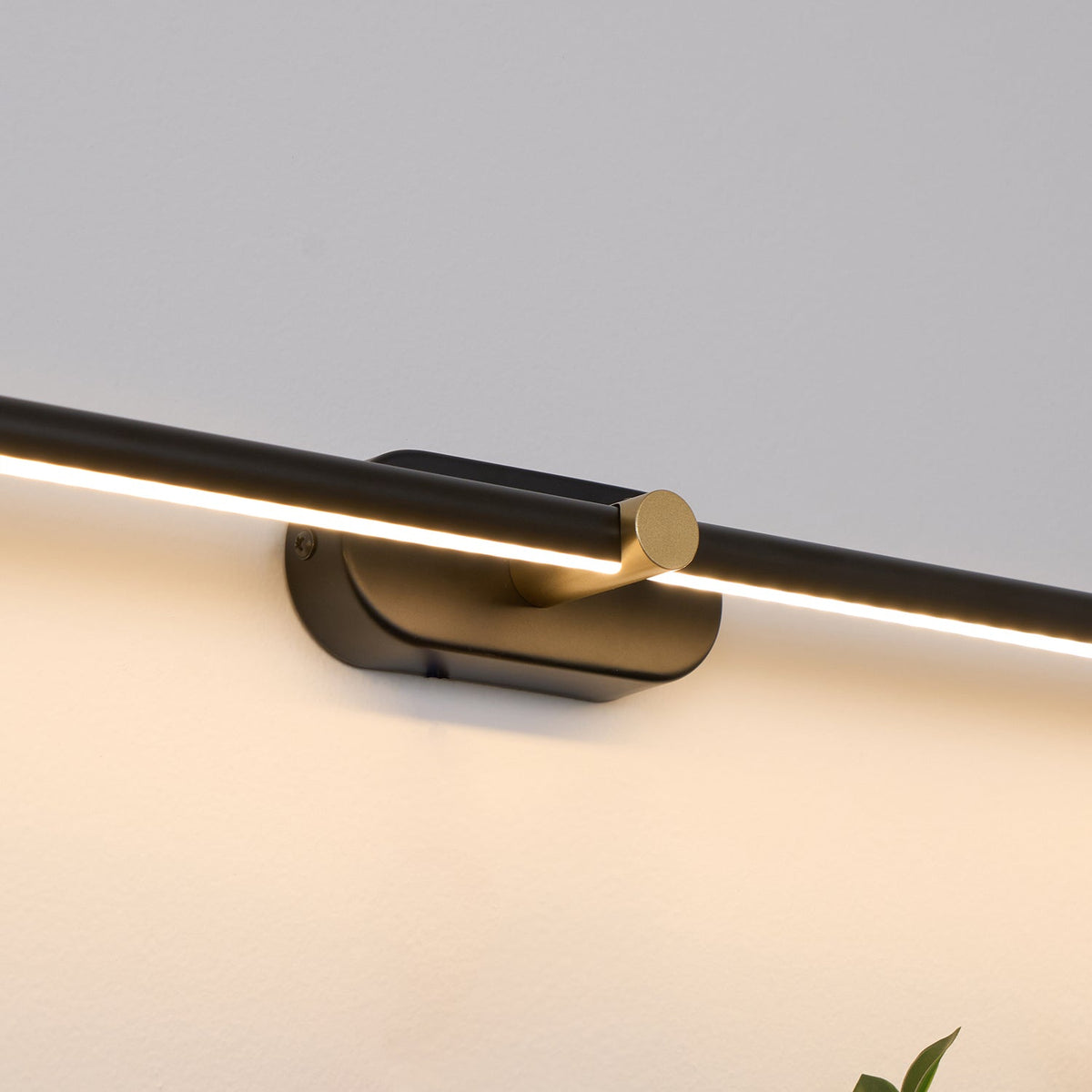 Modern Linear Wall Lamp Slim Minimalist Design