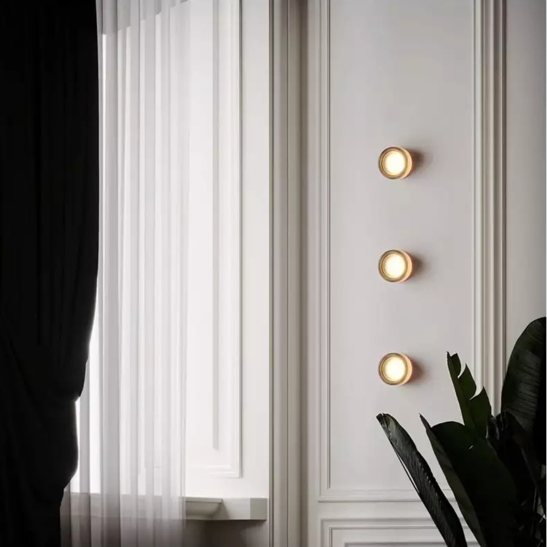 Minimalist Wall Light with Recessed Diffuser