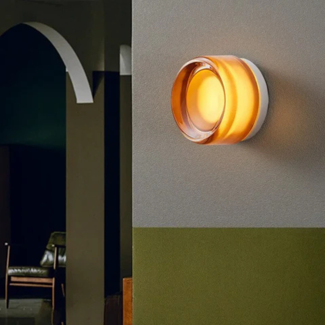 Minimalist Wall Light with Recessed Diffuser