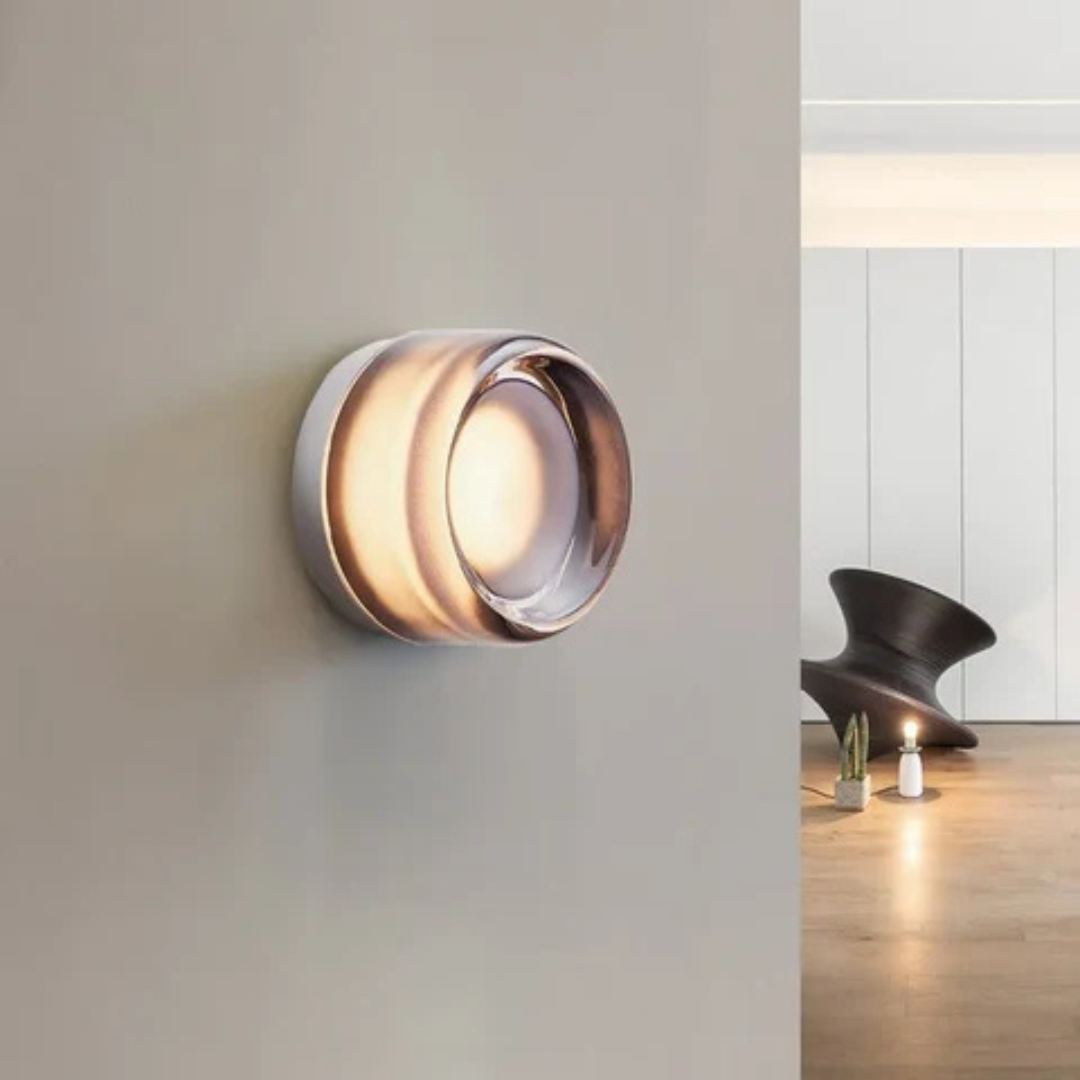 Minimalist Wall Light with Recessed Diffuser