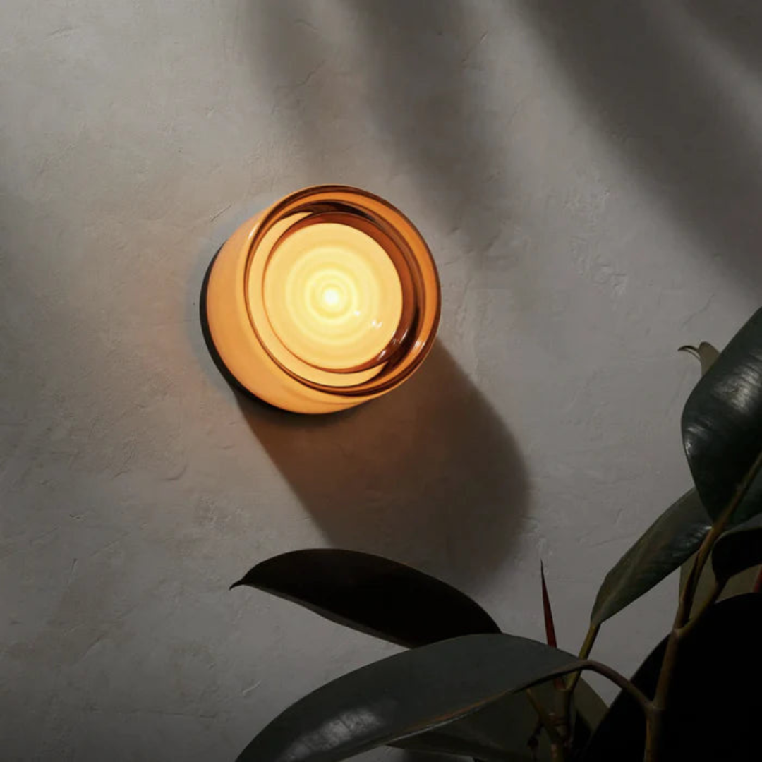 Minimalist Wall Light with Recessed Diffuser