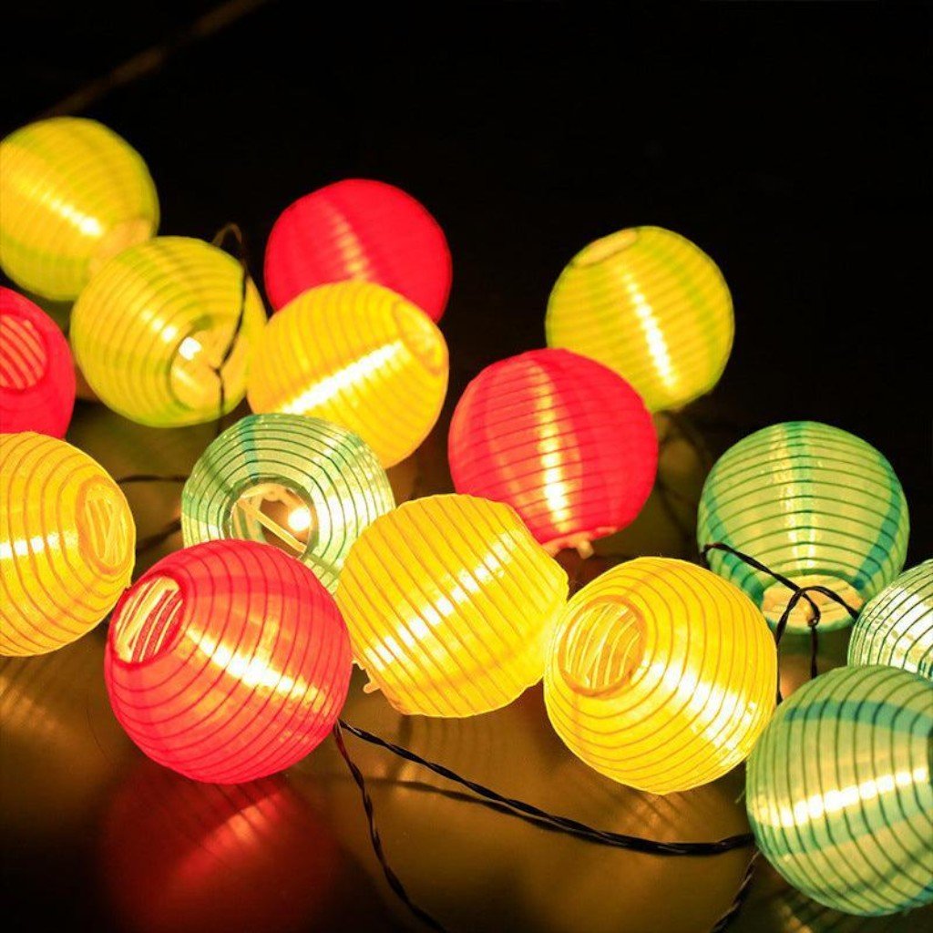 Solar Lantern String Lights — Outdoor Fabric Lantern Lights, 10 to 30 LEDs